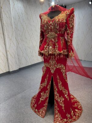 Mr8767 Karakou with robe Sirene